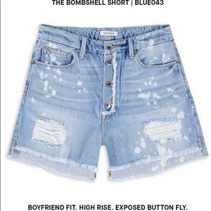 Good American Boyfriend shorts